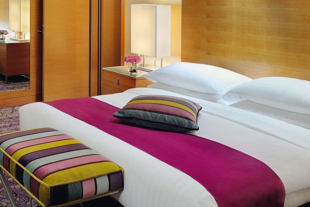 Qabila Westbay Hotel By Marriott Doha Extérieur photo